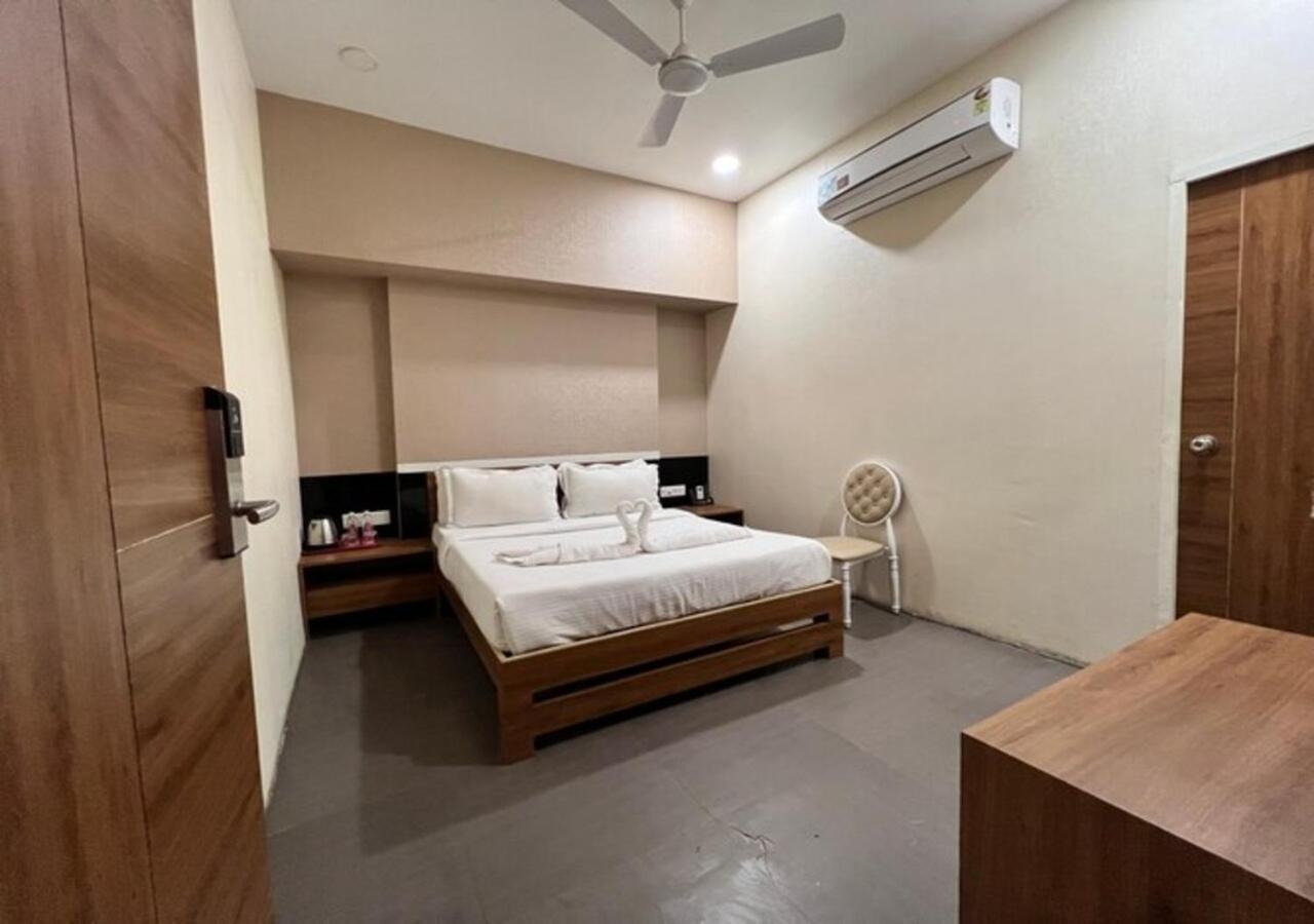 One Earth Santu Eco Resort Bhavnagar Bagian luar foto
